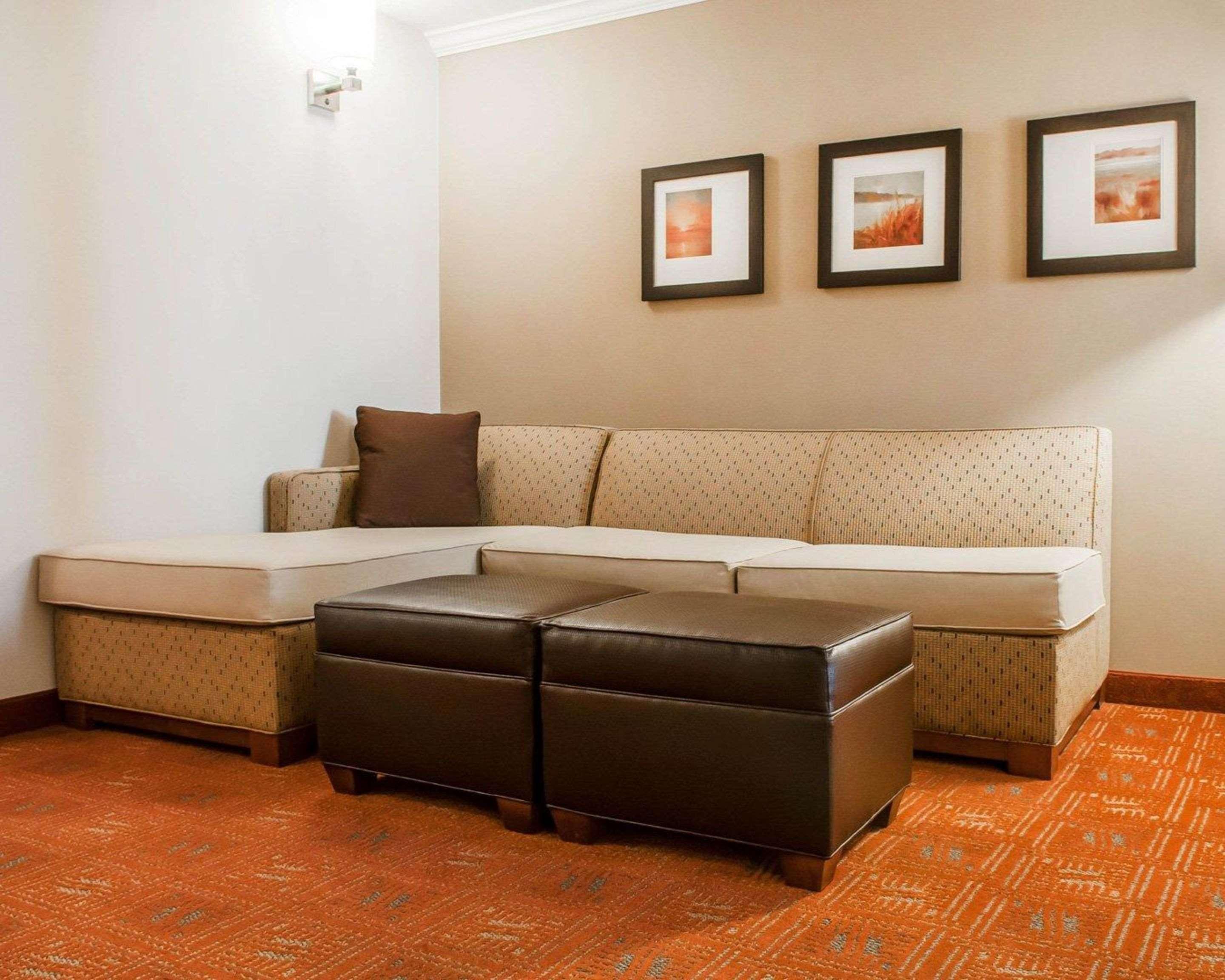 Comfort Suites Farmington Zewnętrze zdjęcie