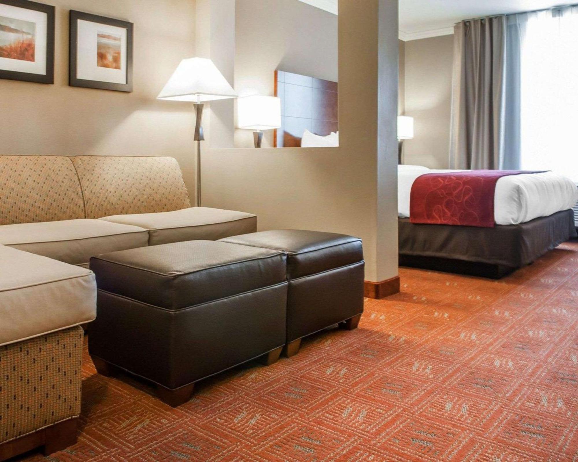 Comfort Suites Farmington Zewnętrze zdjęcie