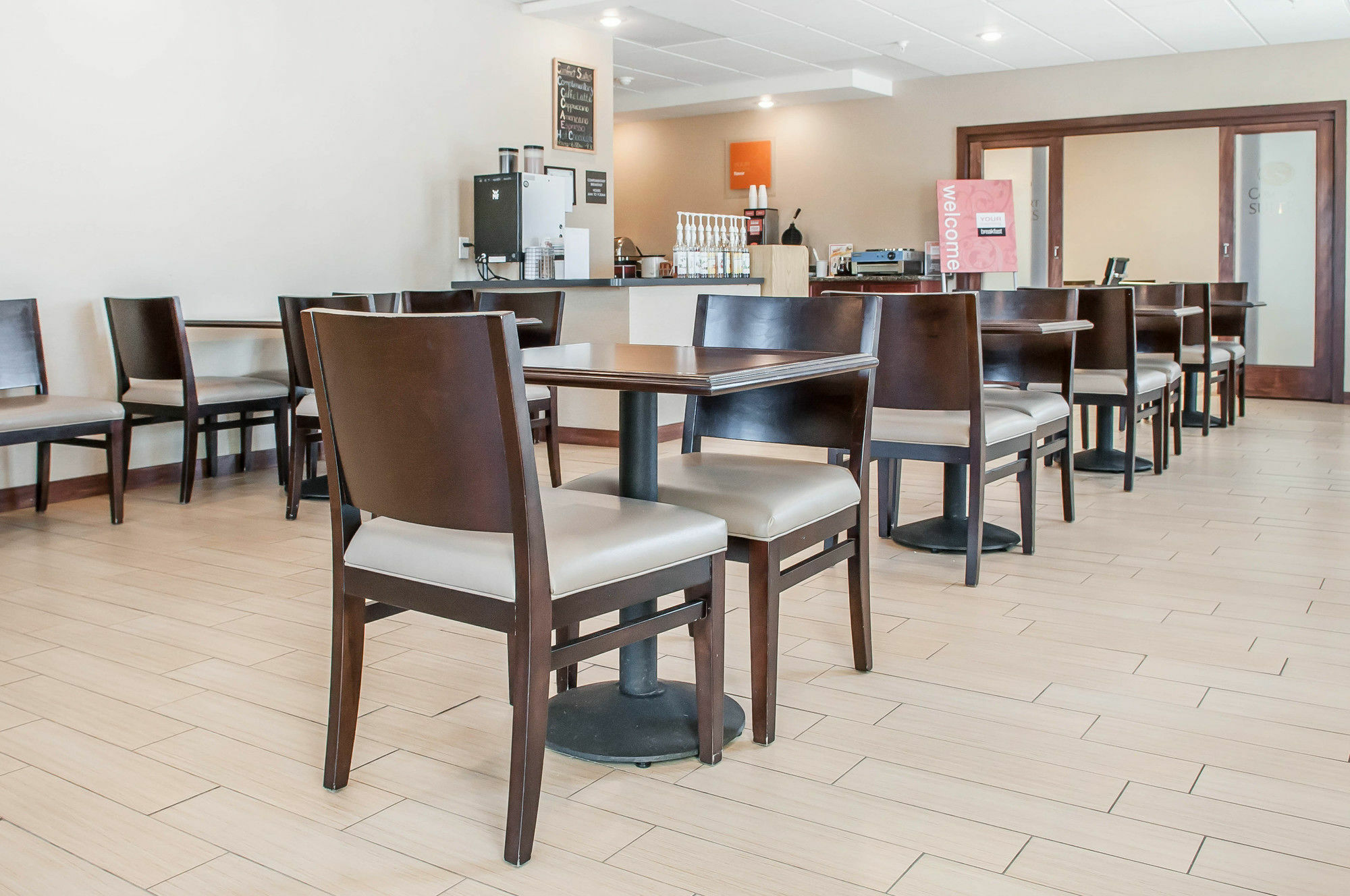 Comfort Suites Farmington Zewnętrze zdjęcie