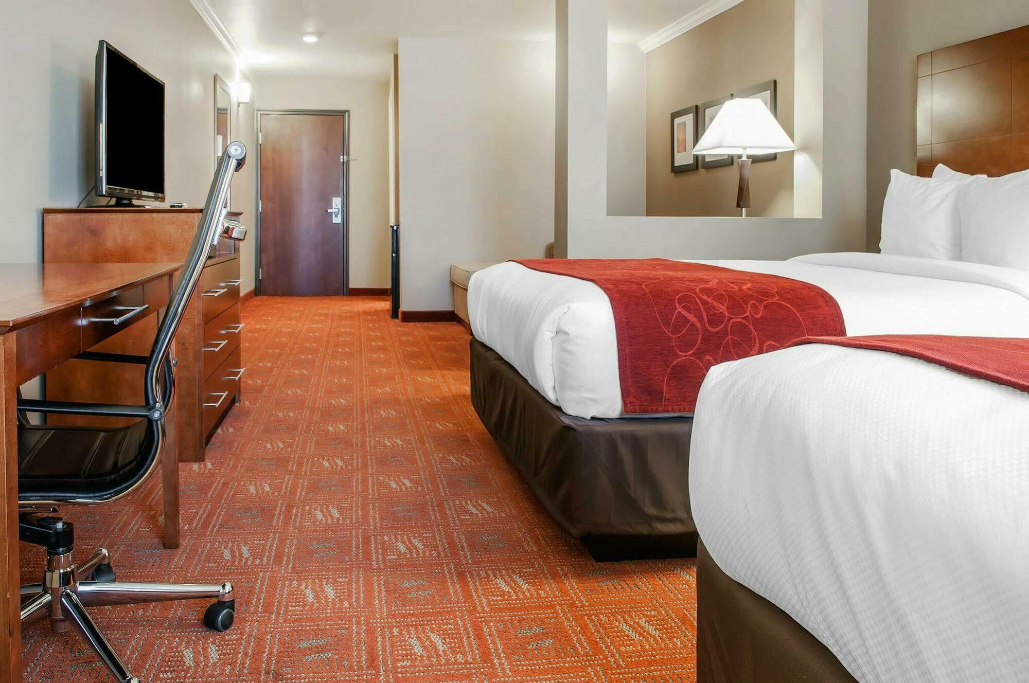 Comfort Suites Farmington Zewnętrze zdjęcie